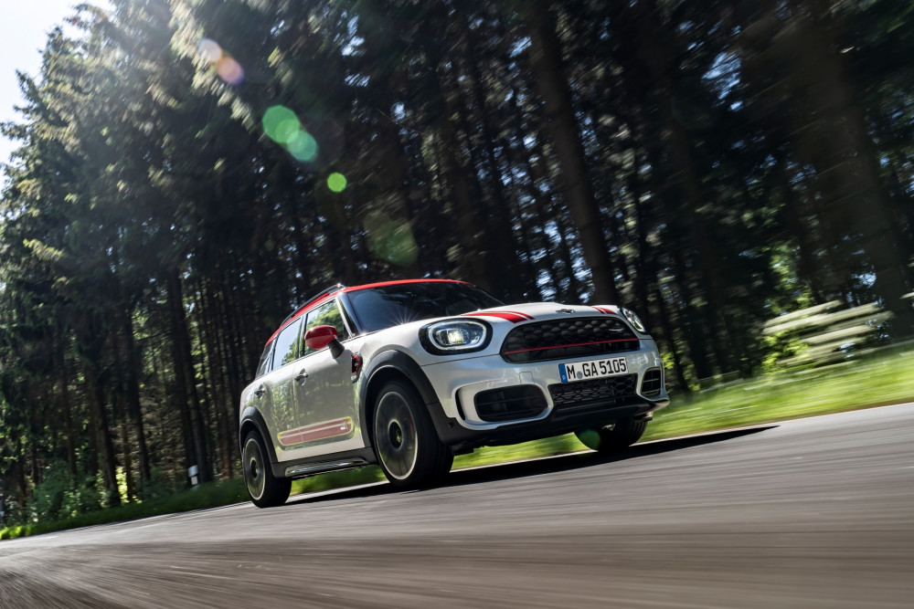 We Didn't Start the Fire: MINI JOHN COOPER WORKS COUNTRYMAN