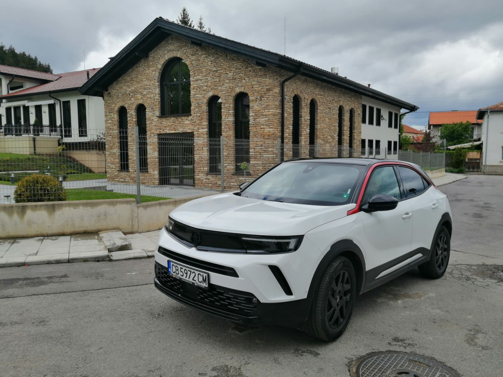 Тест драйв: Новият Opel Mokka се цели в младите