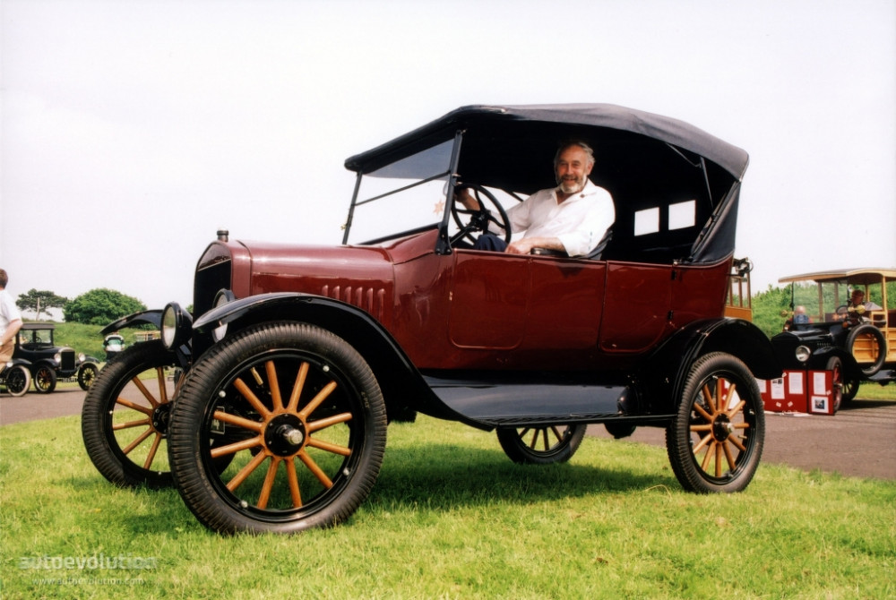 Автомобилни легенди: FORD Model T (1908)