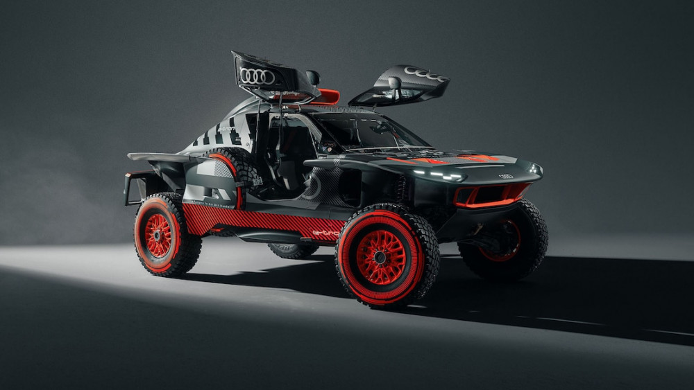 Audi RS Q E-Tron с цялостна аеродинамична промяна за рали Дакар
