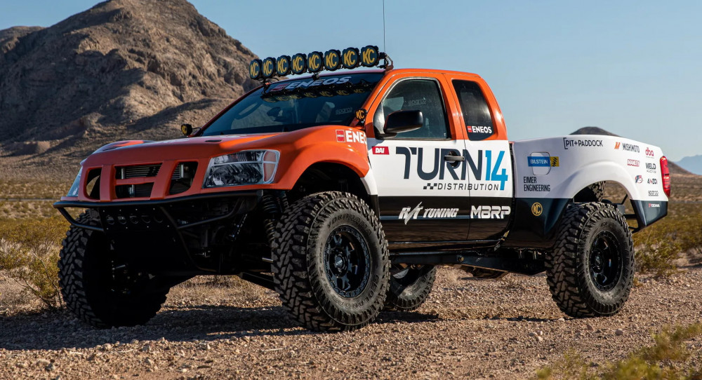 Този Nissan Frontier Off-Road Racer се задвижва от Z двигател с мощност 600 к.с