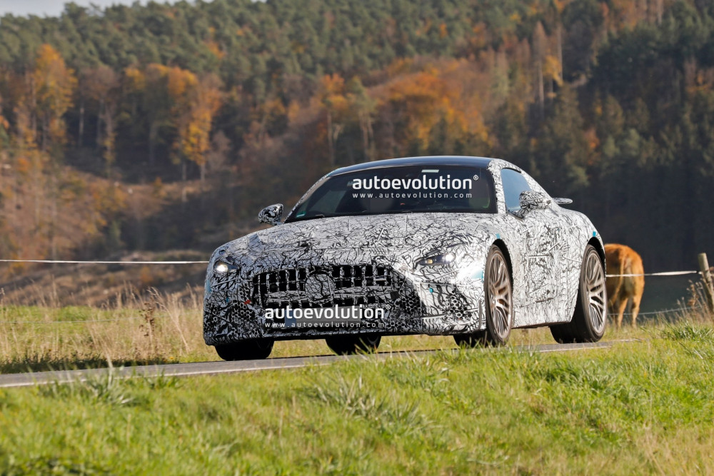 2023 Mercedes-AMG GT Edition 1 забелязан по време на тестове в Германия