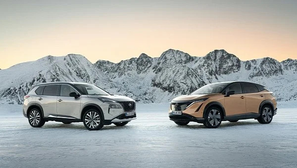 Leaf и X-Trail на Nissan демонстрират системата e-4ORCE в опасните планини на Пиренеите