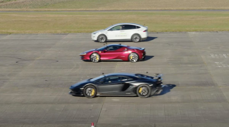 Фотофиниш определи победителя в гонка между най-мощното Ferrari, Lamborghini и Tesla