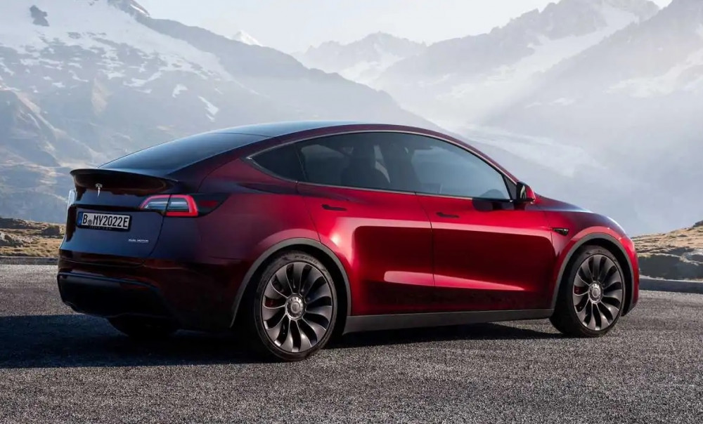 Норвегия: Tesla Model Y доминира в продажбите на електрически автомобили през март 2023 г