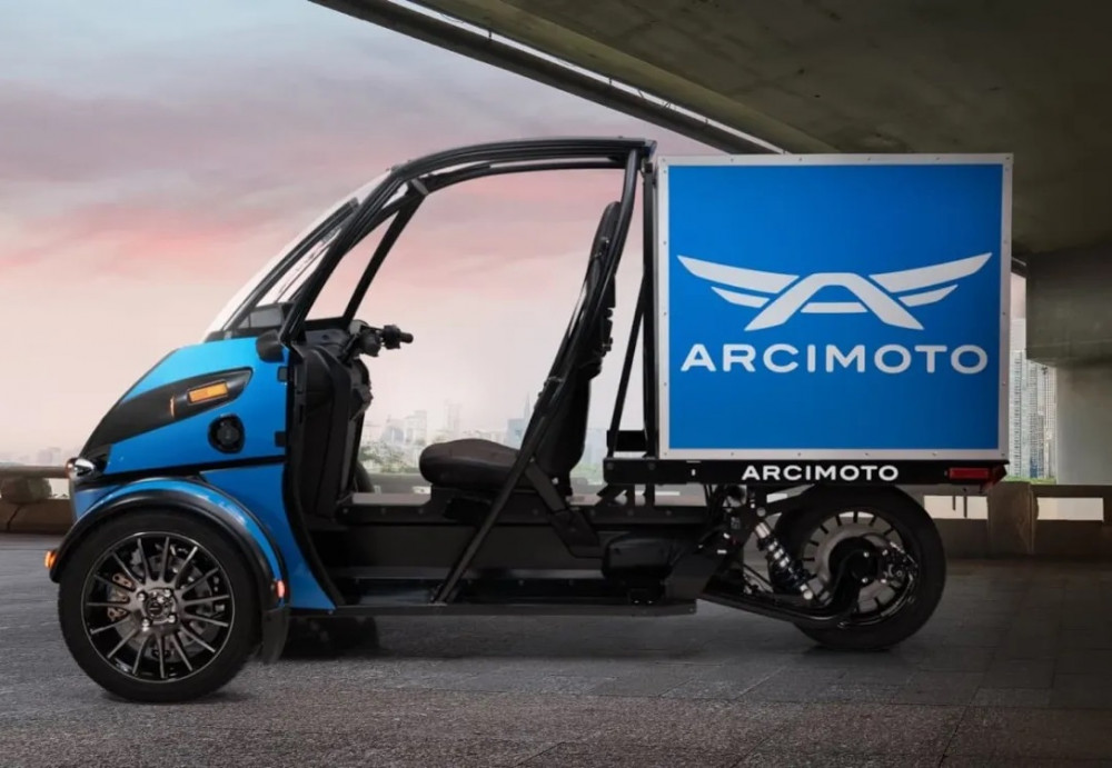 Arcimoto MUV – електрическата триколка, която може да вдигне 120 км/ч