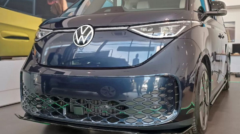 Гърци тунинговаха електрическия Volkswagen ID.Buzz