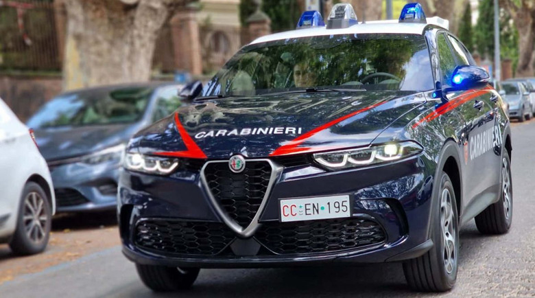 Бронирана Alfa Romeo Tonale за италианската полиция