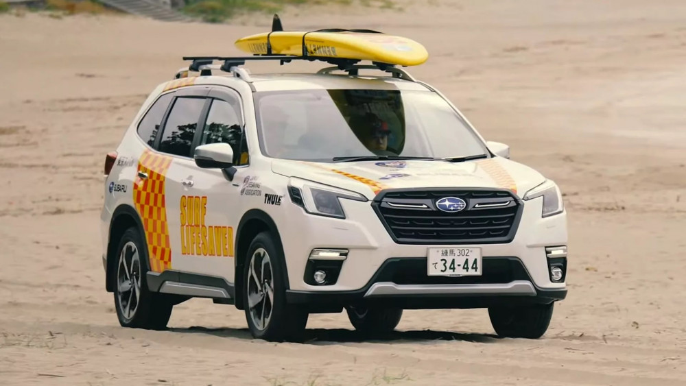 ВИДЕО: Subaru подкрепя спасителите на плажа в Япония с Forester и Crosstrek