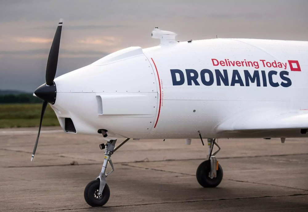 Българската компания Dronamics започва да извършва доставки в Гърция и ОАЕ