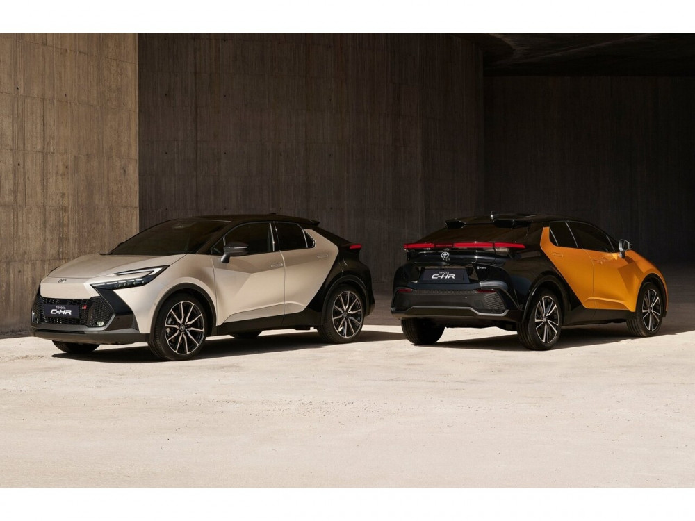 Хитът Toyota C-HR влиза в своето второ поколение