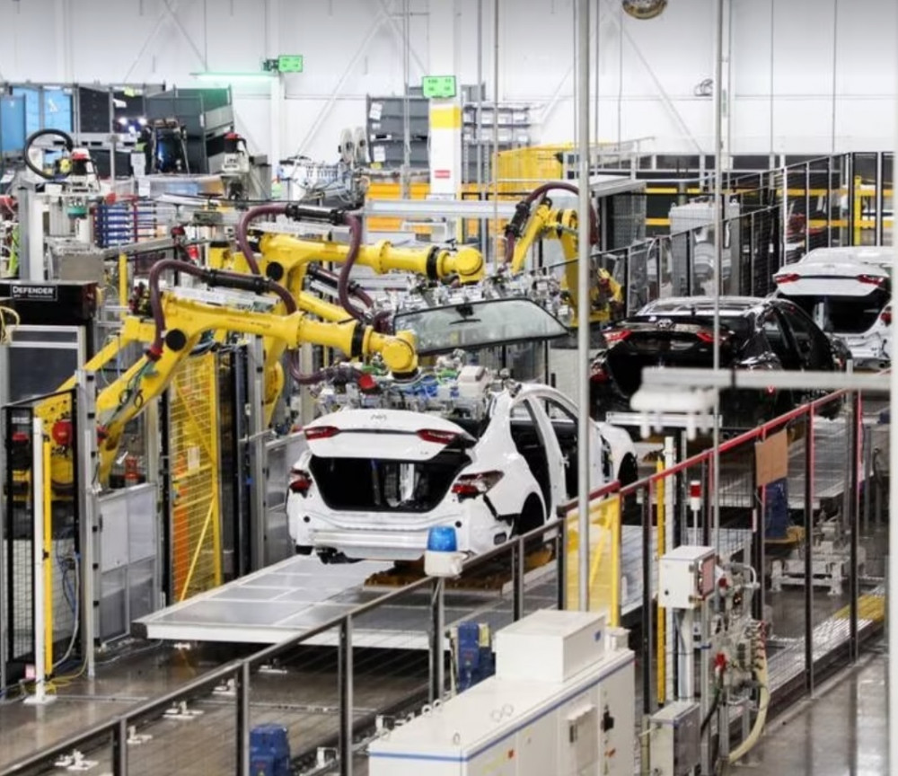 Toyota инвестира $ 1,3 млрд. за завод в Джорджтаун, Кентъки, за производство на електрически SUV