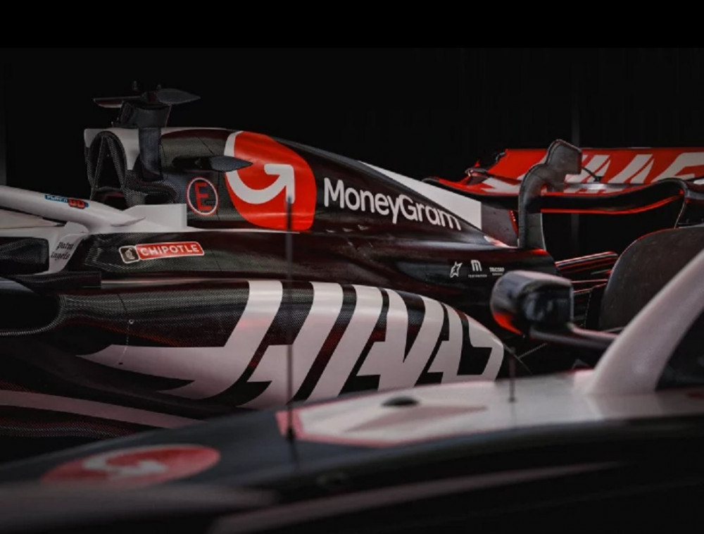Формула 1: Haas VF24 излиза на пистата за първи път в Силвърстоун (ВИДЕО)