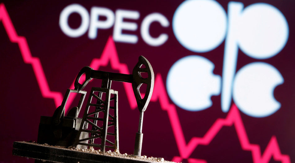 Ще продължи ли ОПЕК+ с ограниченията на производството на петрол?