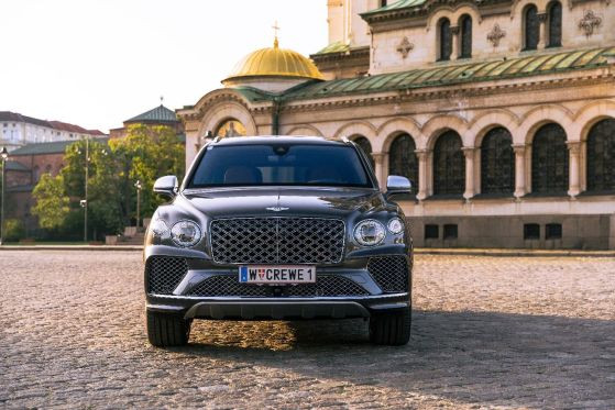 Bentley отвори официален сервиз в София