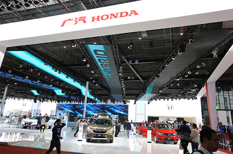 Honda започва да съкращава служители в Китай
