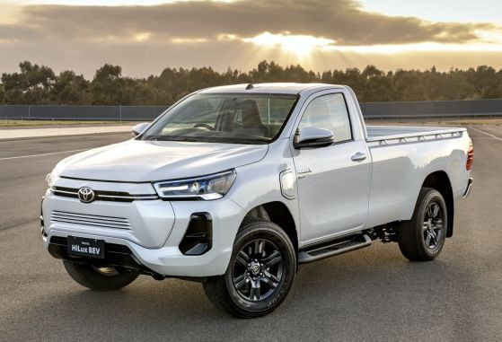 Toyota пуска електрически Hilux