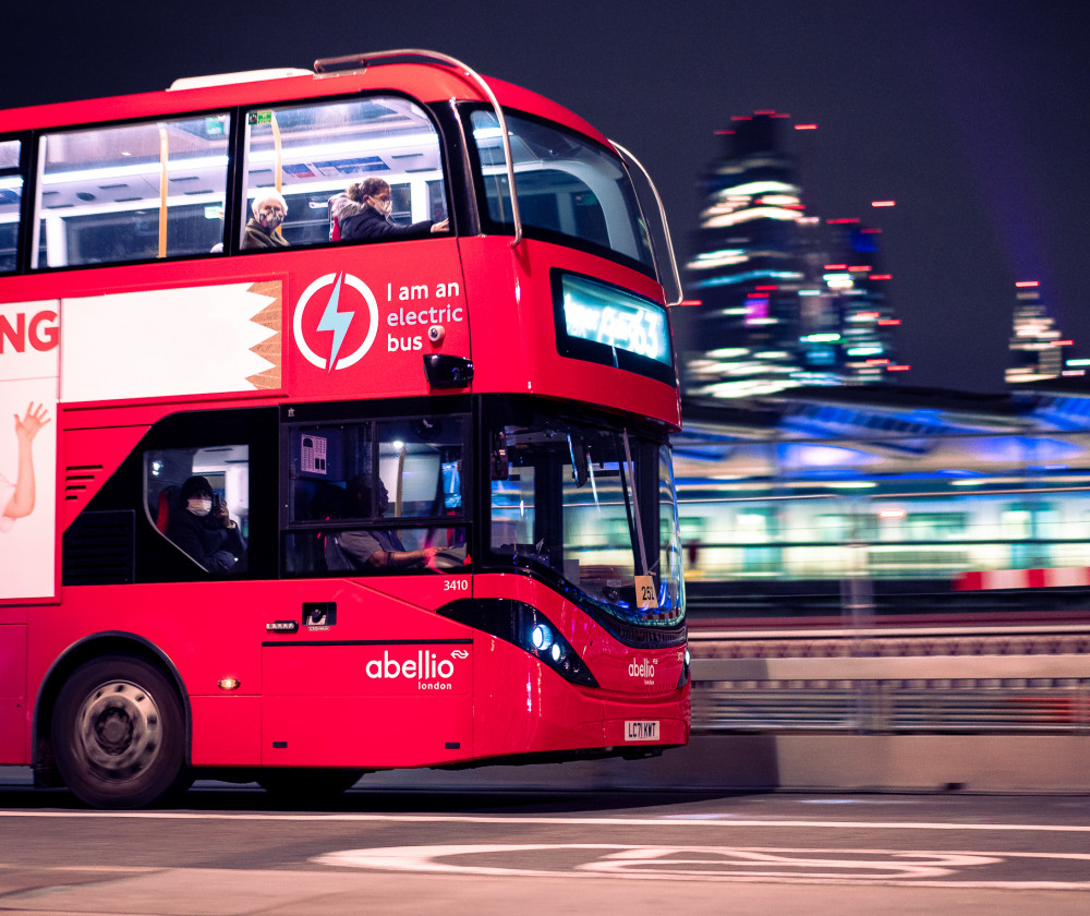 BYD ще доставя електрически двуетажни автобуси в Лондон