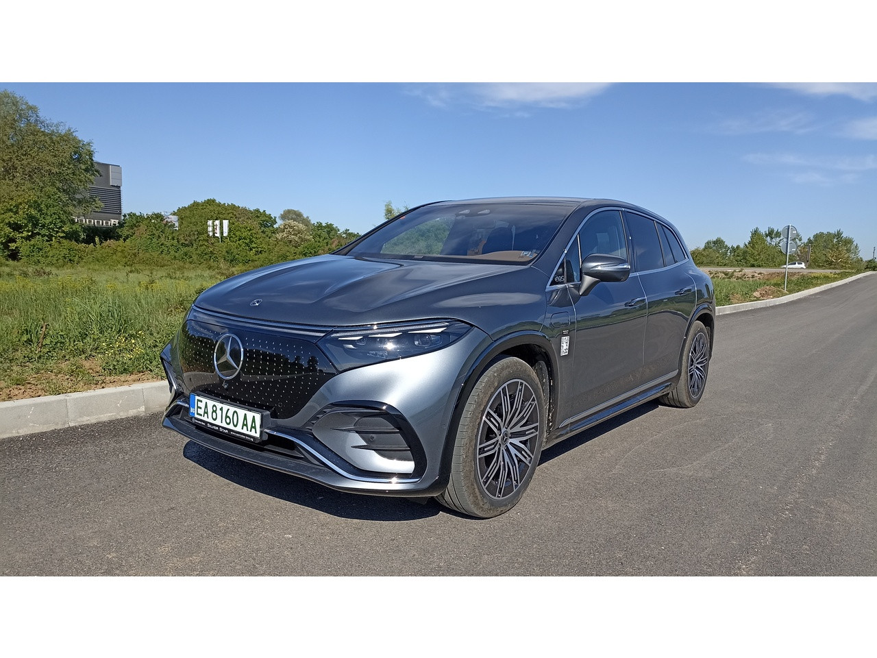 Тест драйв: EQS SUV – електрическата яхта на Mercedes