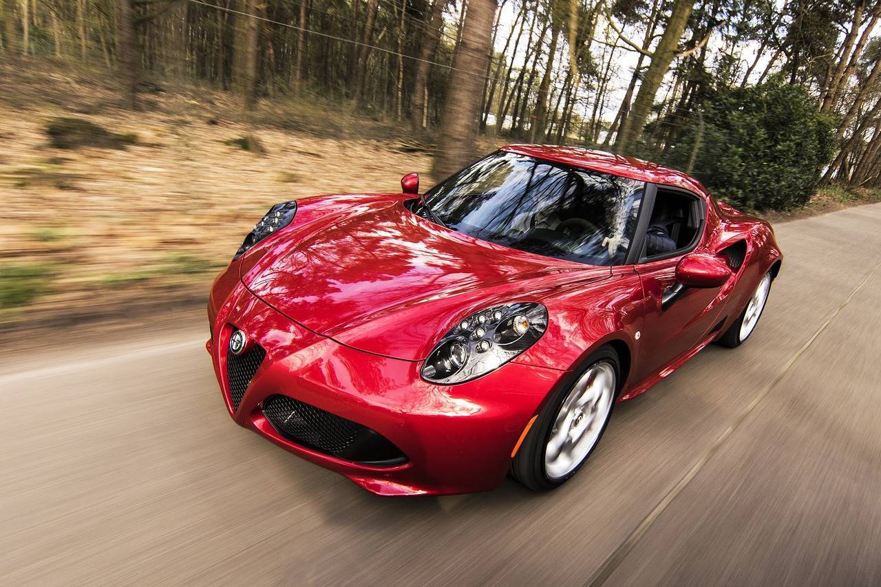 Alfa Romeo: Как китайските марки заплашват нашето бъдеще и как ще се справим Alfa Romeo: Как китайските марки заплашват нашето бъдеще и как ще се справим