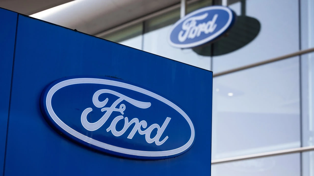 Ford отстъпва от DEI инициативите след онлайн критики