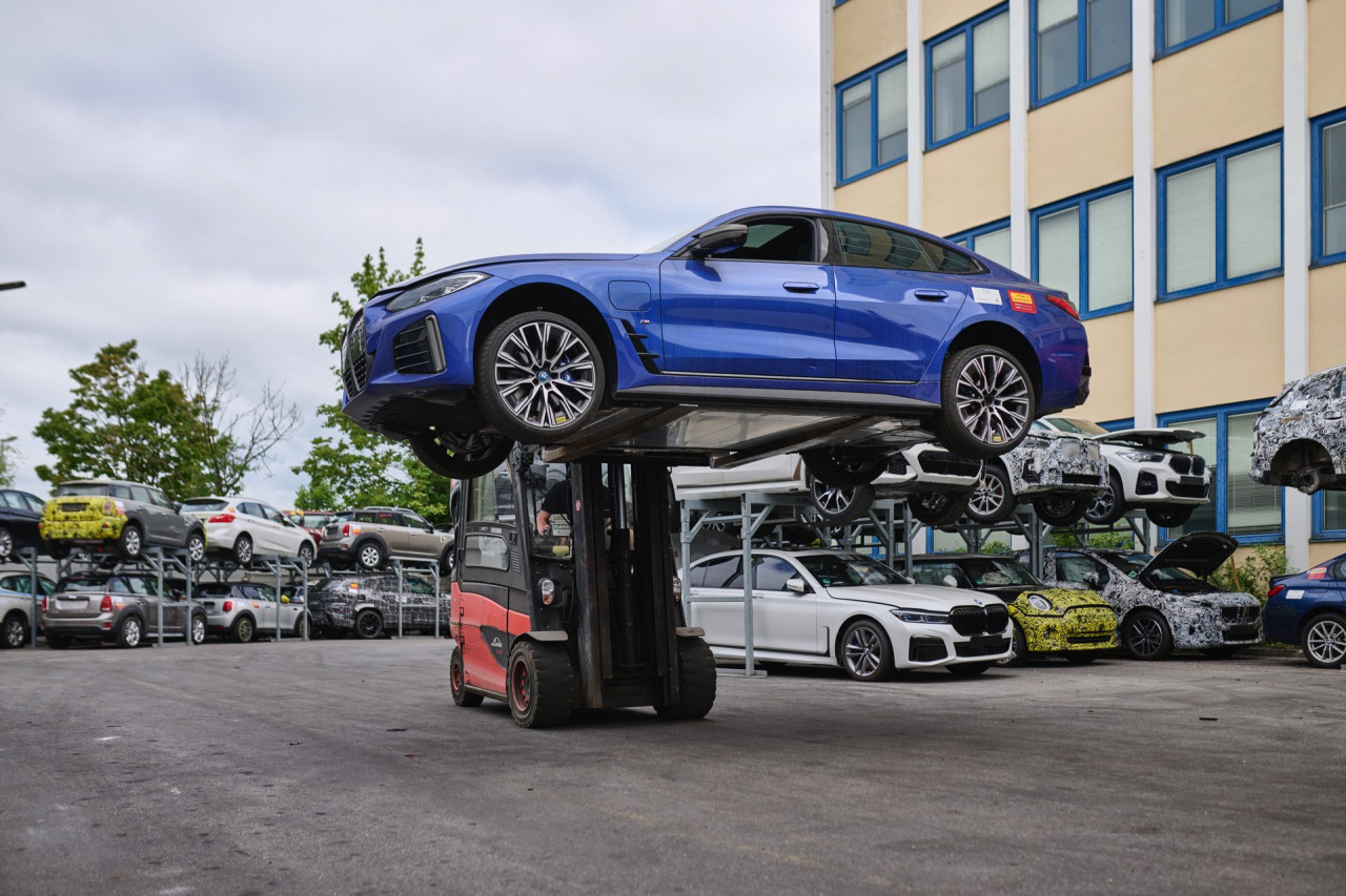 Центърът за рециклиране на BMW Group: 30 години лидер в кръговата икономика