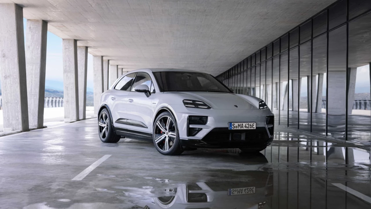 Електрическият Porsche Macan дебютира в България: новият хит на пазара