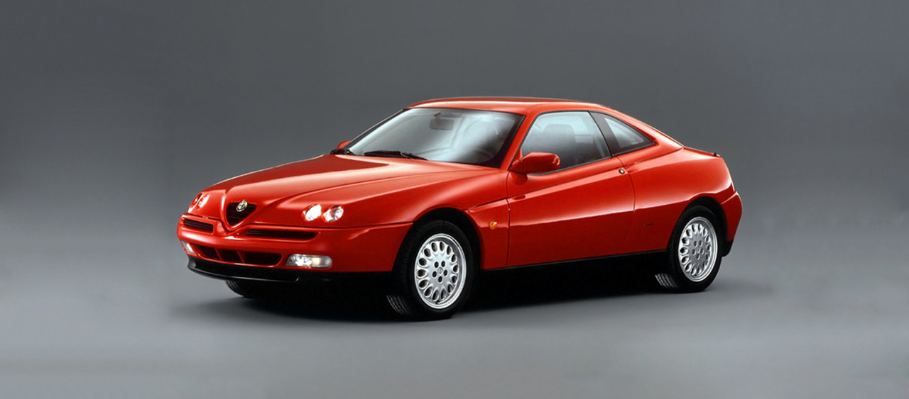 Историята зад създаването на емблематичния Alfa Romeo GTV 