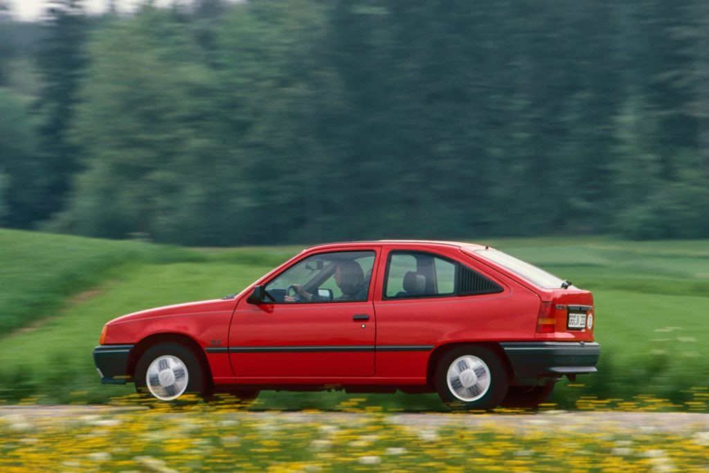 Opel Kadett E: 40 години история и култов статус