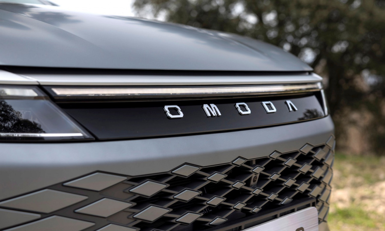 Omoda C3: Характеристики на новия градски SUV модел, който ще излезе през 2025