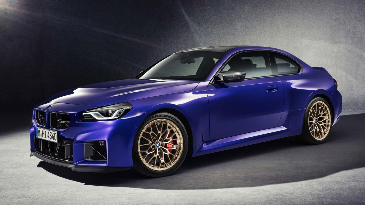 Повече мощност, по-малко тегло и само задно задвижване за 2026 BMW M2 CS