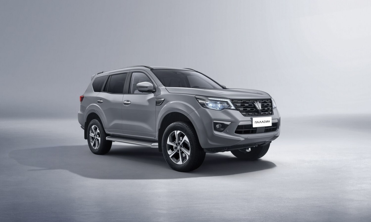 Ексклузивен SUV завладява руския автомобилен пазар Ексклузивен SUV завладява руския автомобилен пазар