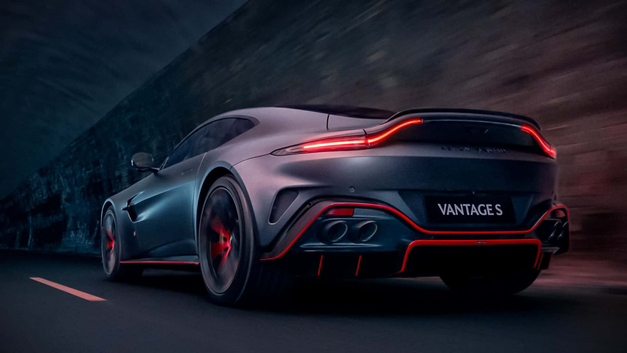 Aston Martin Vantage S: Повече мощност и по-меко окачване