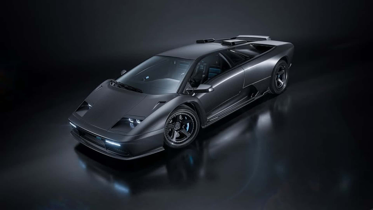 Този Lamborghini Diablo V-12 Restomod е направен за пистата