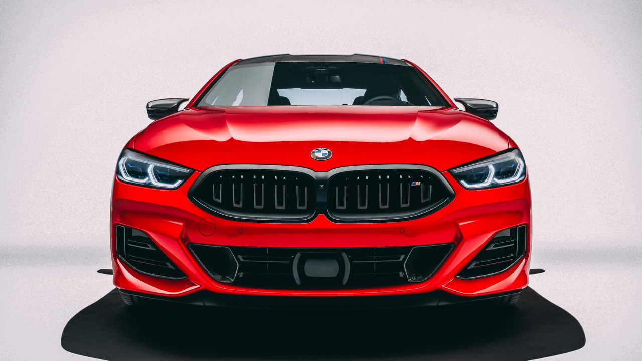 BMW изпраща 8 Series със специалното издание M Heritage