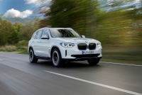 Zeitgeist: BMW iX3