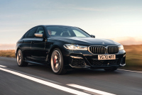 Нечестиво: BMW M550i xDrive LCI