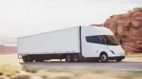 Първите камиони на Tesla ще бъдат доставени на 1 декември