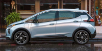 GM изтегля 140 000 електромобила Chevy Bolt поради риск от пожар