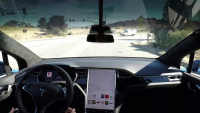 От Tesla са манипулирали видеото за самостоятелно шофиране от 2016 г. (Видео)
