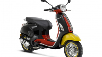 Vespa си сътрудничи с Disney за скутер Primavera с тематика на Мики Маус