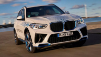 Задвижваното с водород BMW iX5 се оказват хит в Калифорния, Германия и Близкия изток