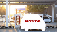 Honda ще приеме NACS конектора на Tesla от 2025 г
