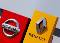 Renault намалява дела на Nissan до 15%, след като прехвърли дялове на френски тръст