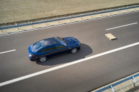 BMW пуска Ниво 3 на автономност в Серия 7