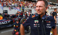 Пилоти от F1 са предлагали да карат Red Bull безплатно