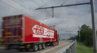 Германия тества иновативно зареждане за камиони на магистралата
