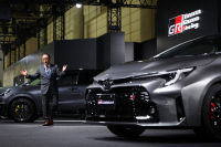 Toyota ще продължи да разработва нови двигатели в ерата на електрификацията