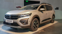 Dacia представи у нас 7-местния Jogger и новия Duster Extreme