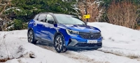 Тестваме хибридното Renault Austral